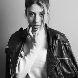 تصویر هنرمند Noa Fisher تصویر هنرمند Noa Fisher