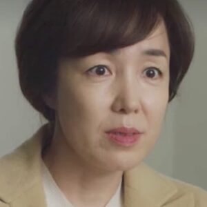 تصویر هنرمند Lee Jeong-in تصویر هنرمند Lee Jeong-in