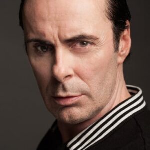 تصویر هنرمند Darren Moore تصویر هنرمند Darren Moore