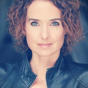 تصویر هنرمند Monica Eva Foster تصویر هنرمند Monica Eva Foster