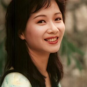 تصویر هنرمند Isabella Wong تصویر هنرمند Isabella Wong