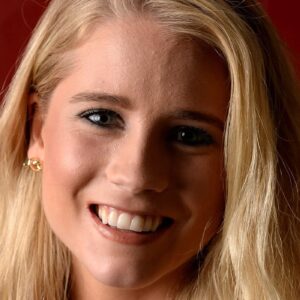 تصویر هنرمند Cassidy Gifford