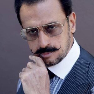 تصویر هنرمند Gulshan Grover تصویر هنرمند Gulshan Grover