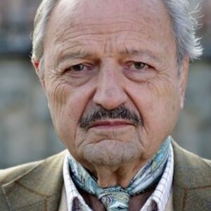 تصویر هنرمند Peter Bowles تصویر هنرمند Peter Bowles