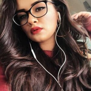تصویر هنرمند Avneet Kaur تصویر هنرمند Avneet Kaur