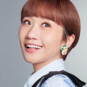 تصویر هنرمند LULU Huang