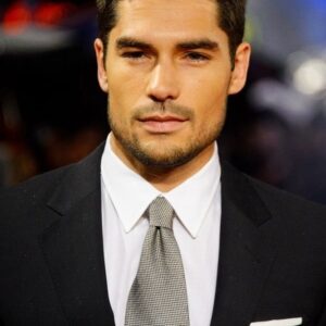 تصویر هنرمند D.J. Cotrona تصویر هنرمند D.J. Cotrona