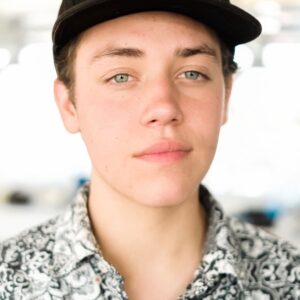 تصویر هنرمند Ethan Cutkosky تصویر هنرمند Ethan Cutkosky