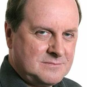 تصویر هنرمند James Naughtie