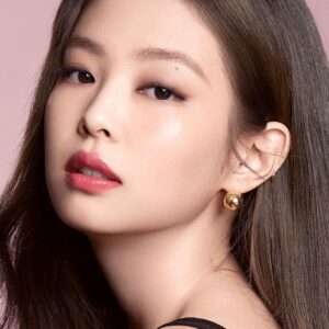 تصویر هنرمند JENNIE