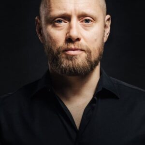 تصویر هنرمند Aksel Hennie