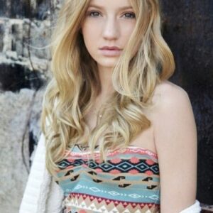 تصویر هنرمند Madison Leisle تصویر هنرمند Madison Leisle