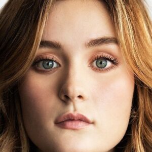 تصویر هنرمند Grace Victoria Cox