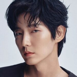 تصویر هنرمند Lee Joon-gi