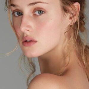 تصویر هنرمند Anna van Patten تصویر هنرمند Anna van Patten