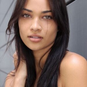تصویر هنرمند Shanina Shaik