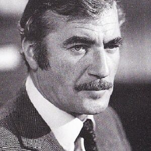 تصویر هنرمند Nigel Davenport