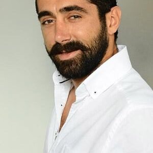 تصویر هنرمند Volkan Başaran