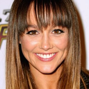 تصویر هنرمند Sharni Vinson تصویر هنرمند Sharni Vinson