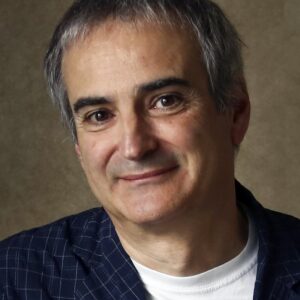 تصویر هنرمند Olivier Assayas