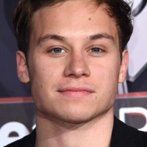 تصویر هنرمند Finn Cole