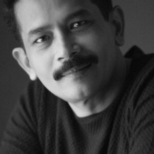 تصویر هنرمند Atul Kulkarni