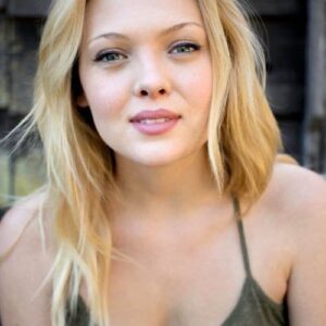 تصویر هنرمند Austin Talynn Carpenter