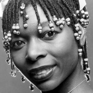 تصویر هنرمند Floella Benjamin تصویر هنرمند Floella Benjamin