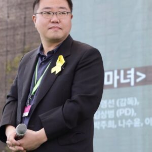 تصویر هنرمند Yoo Young-sun تصویر هنرمند Yoo Young-sun