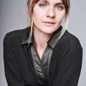تصویر هنرمند Elle McAlpine