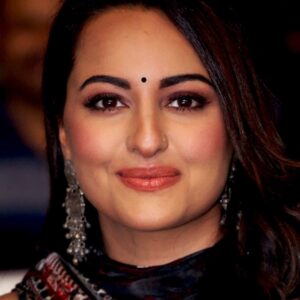 تصویر هنرمند Sonakshi Sinha