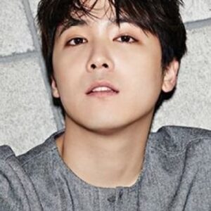 تصویر هنرمند Lee Hong-gi