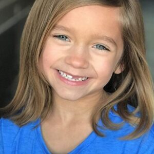 تصویر هنرمند Skylar Olivia Flanagan