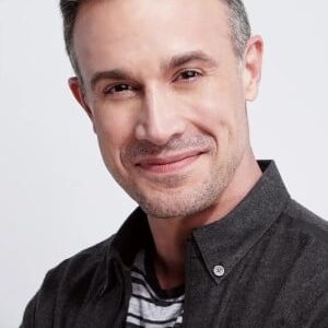 تصویر هنرمند Freddie Prinze Jr.