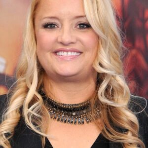 تصویر هنرمند Lucy Davis