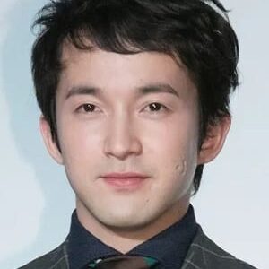 تصویر هنرمند Yōsuke Asari تصویر هنرمند Yōsuke Asari