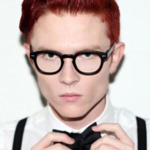 تصویر هنرمند Rhys Nicholson