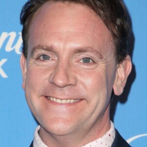 تصویر هنرمند Drew Droege