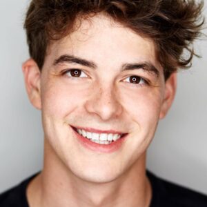 تصویر هنرمند Israel Broussard