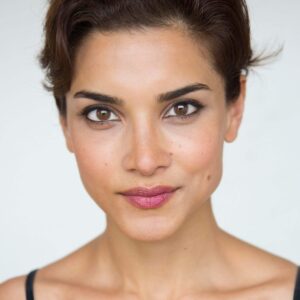 تصویر هنرمند Amber Rose Revah