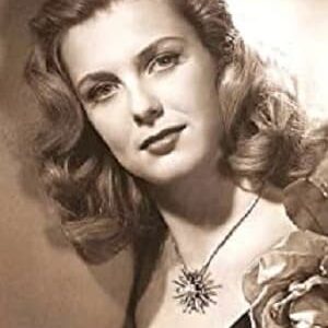 تصویر هنرمند Betty Alexander
