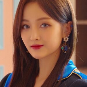تصویر هنرمند Wu Xuanyi تصویر هنرمند Wu Xuanyi