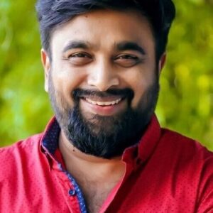 Photo of artist M. Sasikumar