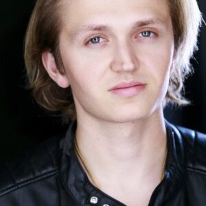 Photo of artist Alexander Carstoiu