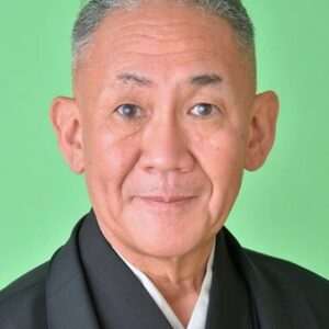 Photo of artist Hayashiya Shōzō IX