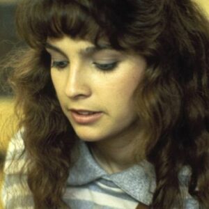Photo of artist Estee Chandler