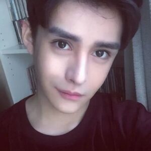 تصویر هنرمند Liao Jinfeng
