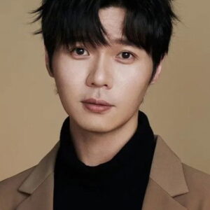 Zuo Lingfeng