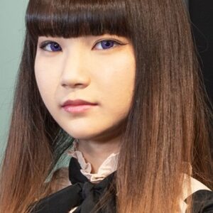 Hika Tsukishiro Hika Tsukishiro