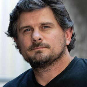 Luis Ara